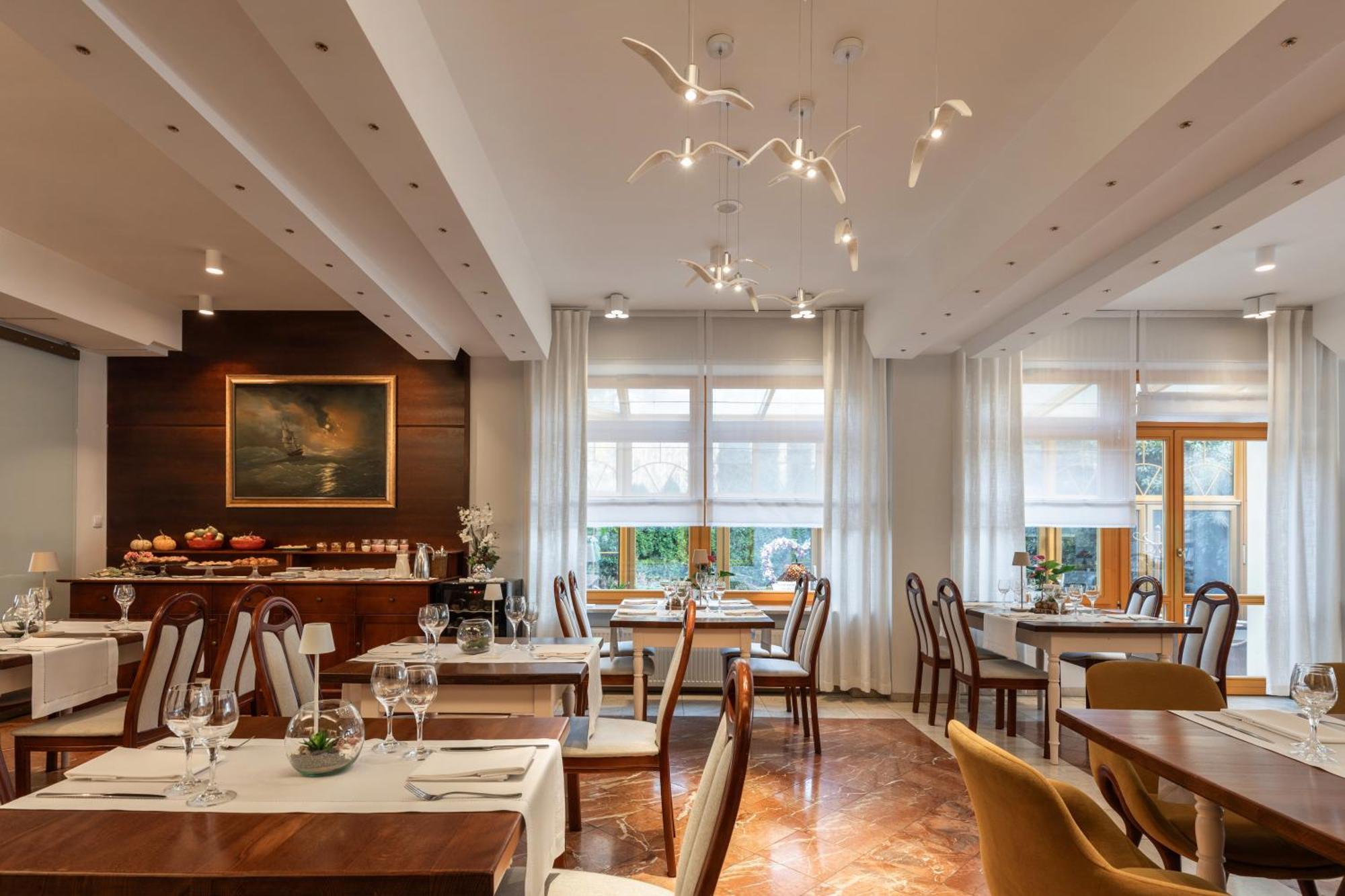 Hotel Bartan Gdansk Seaside Ngoại thất bức ảnh